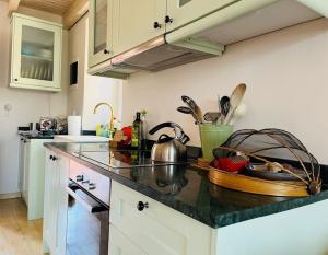 Traditional Detached Corfu House, 50m to village square