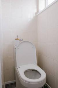 Spacious Cosy 3-Bedroom Home