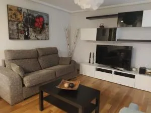 Agradable piso en Gros. Buena ubicación - Эгуия