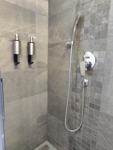 Country Chic Pistoia-casa in campagna giardino, free parking, wi-fi