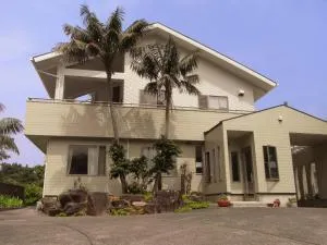 ケンチャルマ (Kencha Rumah)