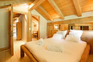Appartements Chalet d'En Haut - 8pax Terrasse ensoleillee, vue Mont Blanc : photos des chambres