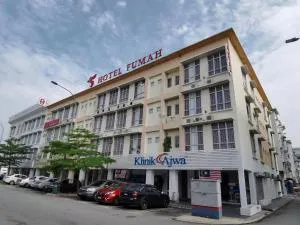 Fumah Hotel Shah Alam - 莎阿南