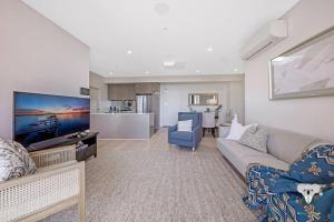 KozyGuru | Wentworth Point | 2B