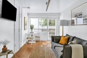 'Wylde's Treasure' Pocket-size Potts Point Design - Sydney