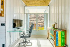 Eco Vineyard Cottage - Fantastic Views - 5 mins drive to Arrieta beach