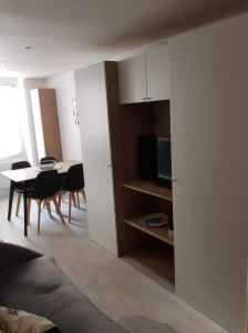 Appartements Studio calme, hyper centre : Appartement 1 Chambre