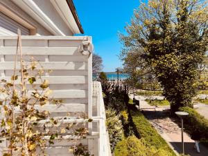 Strand Studio mit Meerblick & Balkon