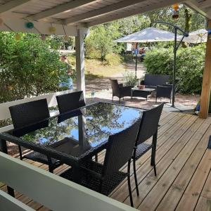 Chalets Chalet-dordogne B10 camping Chateau Le Verdoyer - Champs Romain, Dordogne : photos des chambres