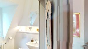 Maisons de vacances Chateau de Saint-Clair : Chambre Double - Vue sur Parc