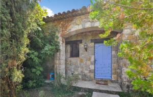 Maisons de vacances Stunning Home In Fayence With Outdoor Swimming Pool, Wifi And 3 Bedrooms : photos des chambres