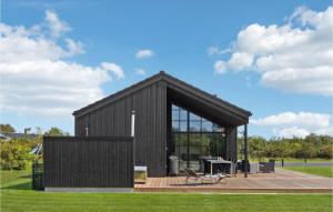 4 Bedroom Pet Friendly Home In Tarm