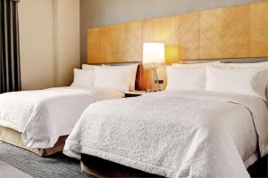 Double Room with Two Double Beds room in Hampton Inn Brooklyn Downtown