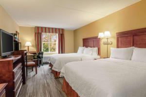 Room with Two Queen Beds - Non-Smoking room in Hampton Inn & Suites Williamsburg Historic District