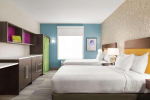 Queen Studio with Two Queen Beds - Non-Smoking room in Home2 Suites By Hilton Ridley Park Philadelphia Airport So