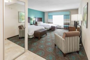 Queen Room with Two Queen Beds (4 Adults) room in Hampton Inn Bridgeville