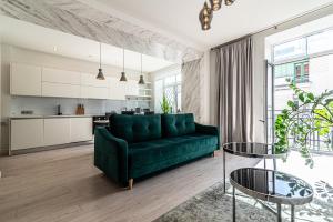 Stylish Old Town apartment