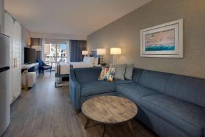 Junior King Suite with Kitchenette room in Tapestry By Hilton Fenwick Island De