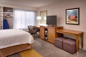 King Room with Sofa Bed room in Hampton Inn Salt Lake City Downtown