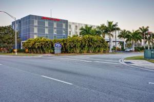 Hampton Inn & Suites Sarasota Bradenton - Airport