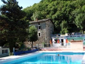 Campings Camping La Boheme : photos des chambres