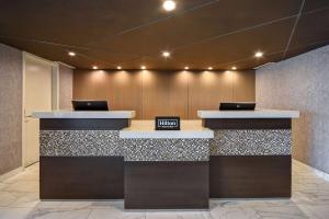 DoubleTree by Hilton St. Louis Airport, MO