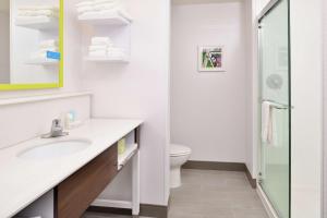 King Studio Suite - Non Smoking room in Hampton Inn & Suites Saint Paul Woodbury Oakdale by Hilton