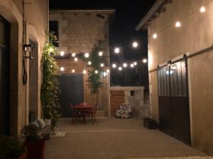 Appartements Gites De la Cour au Grenier : photos des chambres