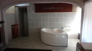 LaGaressina suite Anna - Jacuzzi & Spa