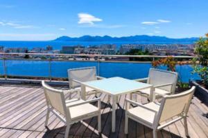 Penthouse Cannes 100m2 avec 2 suites et terrasse 80m2