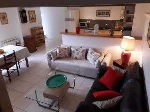 Maison dans hameau calme - 希尔扎克