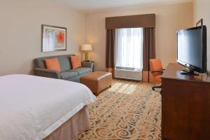 King Studio Suite with Sofa Bed - Non-Smoking room in Hampton Inn & Suites - Ocala
