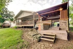 TroutFest Anglers Retreat on White River with Deck - Bull Shoals