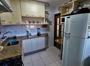 Apartamento Completo 2 Quartos Wi-Fi 300 Mbps