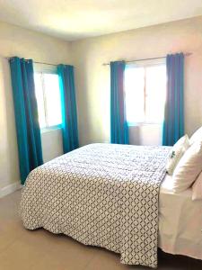 OceanAire Crest @ Oceanpointe