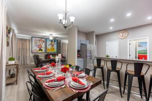 Thematic House with Pool SPA and Game Room 21231