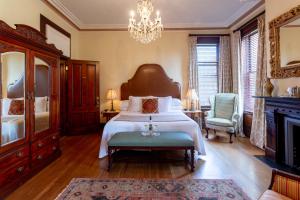Juliette Gordon Low - Superior King Room room in Kehoe House Historic Inns of Savannah Collection