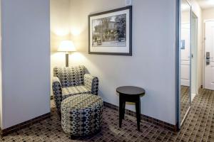 King Room with King Bed - Non-Smoking room in Hampton Inn & Suites Montgomery-Downtown