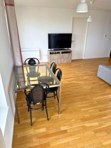 Appartements Magnifique Appart. spacieux 8P/ Defense-Courbevoie : photos des chambres