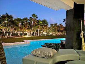 Mareazul Luxury Beach Front Complex Secret Paradise