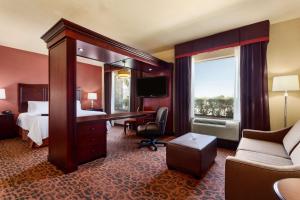 King Studio Suite - Non-Smoking room in Hampton Inn & Suites Mission