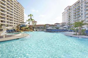 obrázek - The Waterfront Beach Resort, A Hilton Hotel