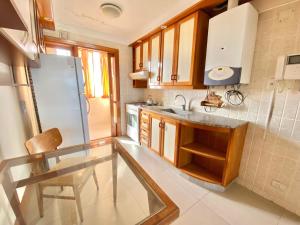 Tres ambientes moderno con vista panorámica al mar