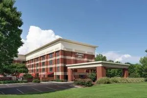 Hampton Inn Atlanta-Stone Mountain - Pine Lake