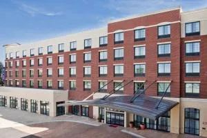 教堂山/卡尔伯罗汉普顿酒店及套房 - 教堂山