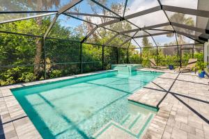 Bonita Springs Home with Pool - 2 Mi to Beach! - 4hvězdičkové hotely ve městě Bonita Springs