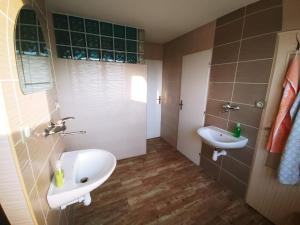 PIANO STUDIO Guesthouse