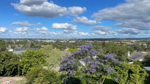 Morwell Pet friendly 3 BRMS Rental home Free Wi-fi