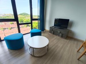 cube8teen apartment