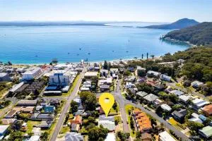 41 Leonard Avenue boat parking aircon - Shoal Bay